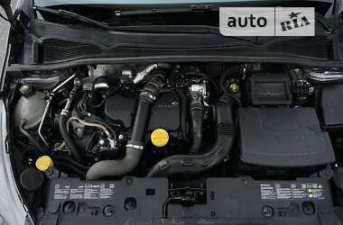 Хетчбек Renault Clio 2013 в 