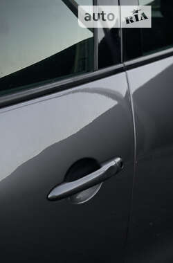 Хетчбек Renault Clio 2013 в 