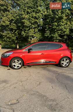 Хэтчбек Renault Clio 2016 в Днепре