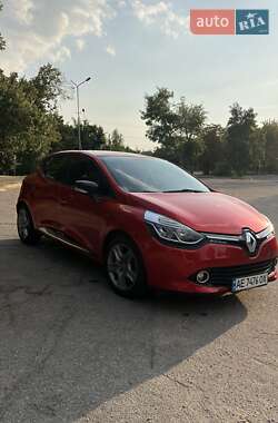 Хэтчбек Renault Clio 2016 в Днепре