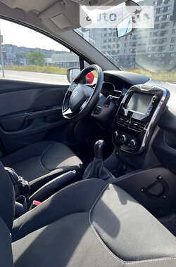 Хэтчбек Renault Clio 2013 в 
