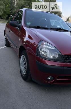 Хэтчбек Renault Clio 2003 в Виннице