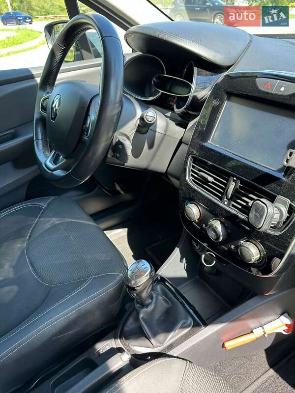Универсал Renault Clio 2017 в Днепре