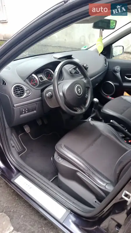 Renault Clio 2006 VIN VF1BRC90H36846436 фото оголошення 4 з 51