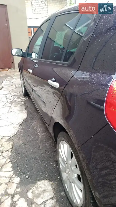 Renault Clio 2006 VIN VF1BRC90H36846436 фото оголошення 10 з 51