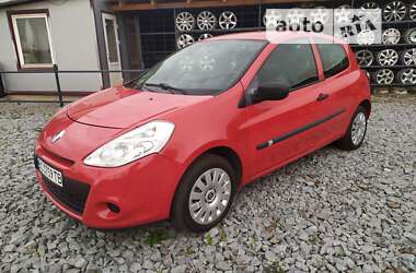 Хэтчбек Renault Clio 2012 в Львове