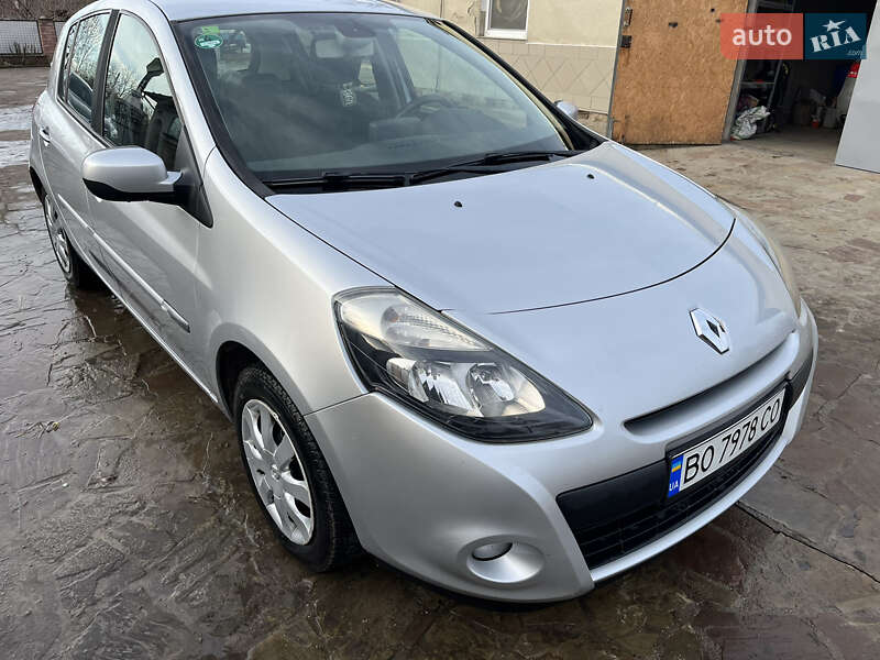 Хетчбек Renault Clio 2011 в Теребовлі