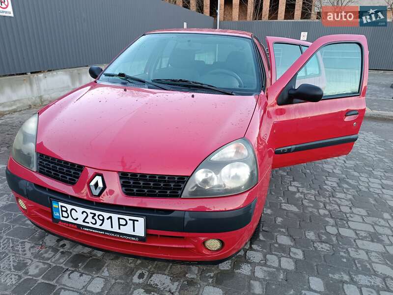 Хетчбек Renault Clio 2002 в Львові