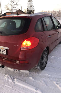 Универсал Renault Clio 2010 в Дрогобыче
