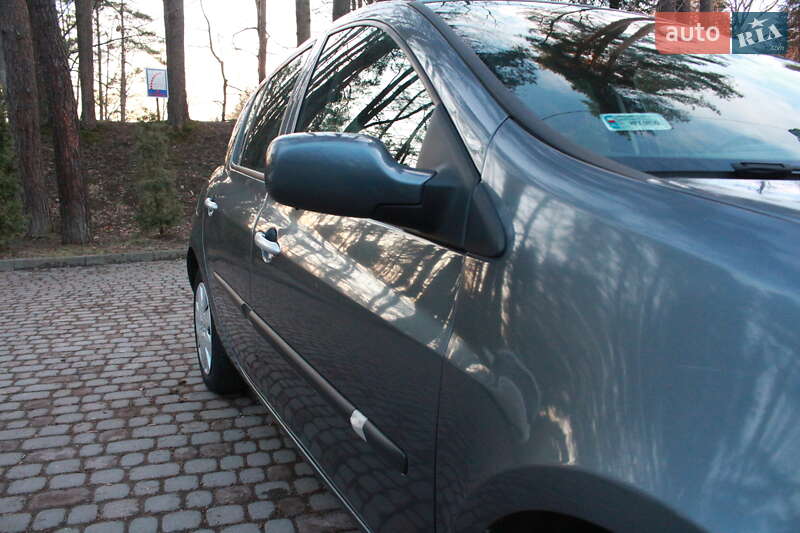 Renault Clio 2006