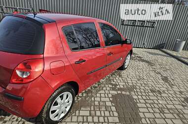 Хэтчбек Renault Clio 2008 в Львове