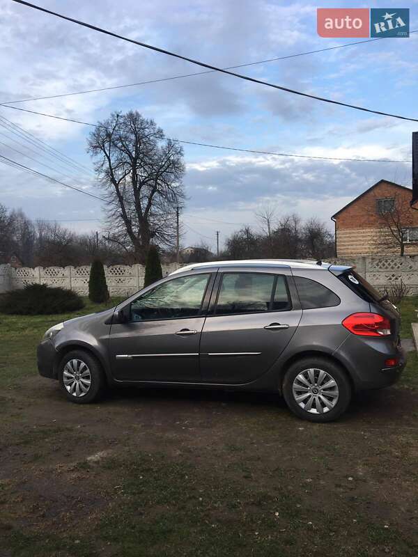 Універсал Renault Clio 2009 в Жовкві