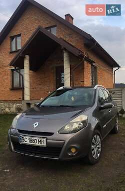 Универсал Renault Clio 2009 в Жовкве