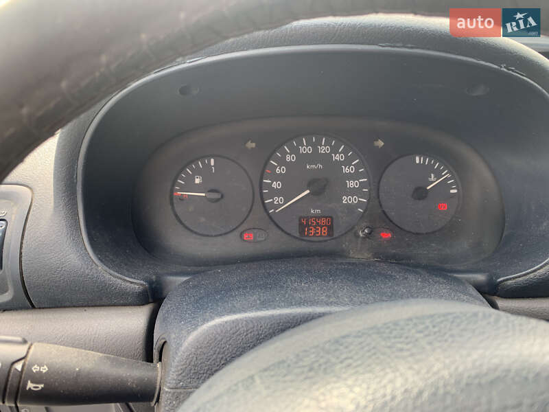 Хэтчбек Renault Clio 2000 в Киеве