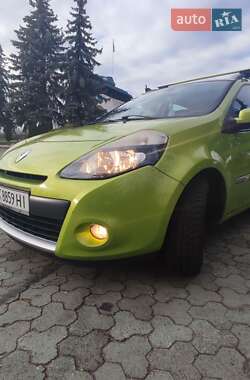 Универсал Renault Clio 2009 в Дубно