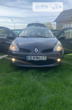 Хэтчбек Renault Clio 2007 в Хотине