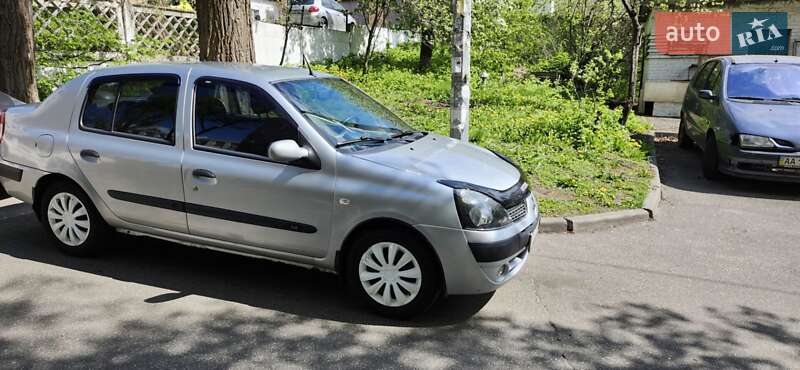 Седан Renault Clio 2005 в Киеве фото 10 Седан Renault Clio 2005 в Киеве
