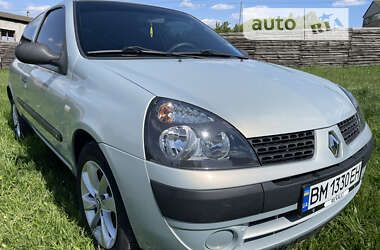 Хэтчбек Renault Clio 2003 в Ромнах