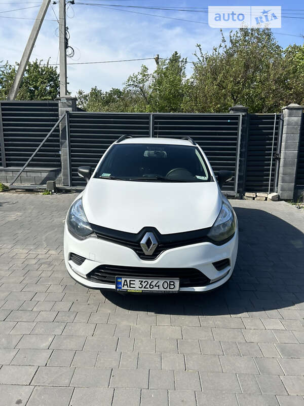 Универсал Renault Clio 2017 в Днепре
