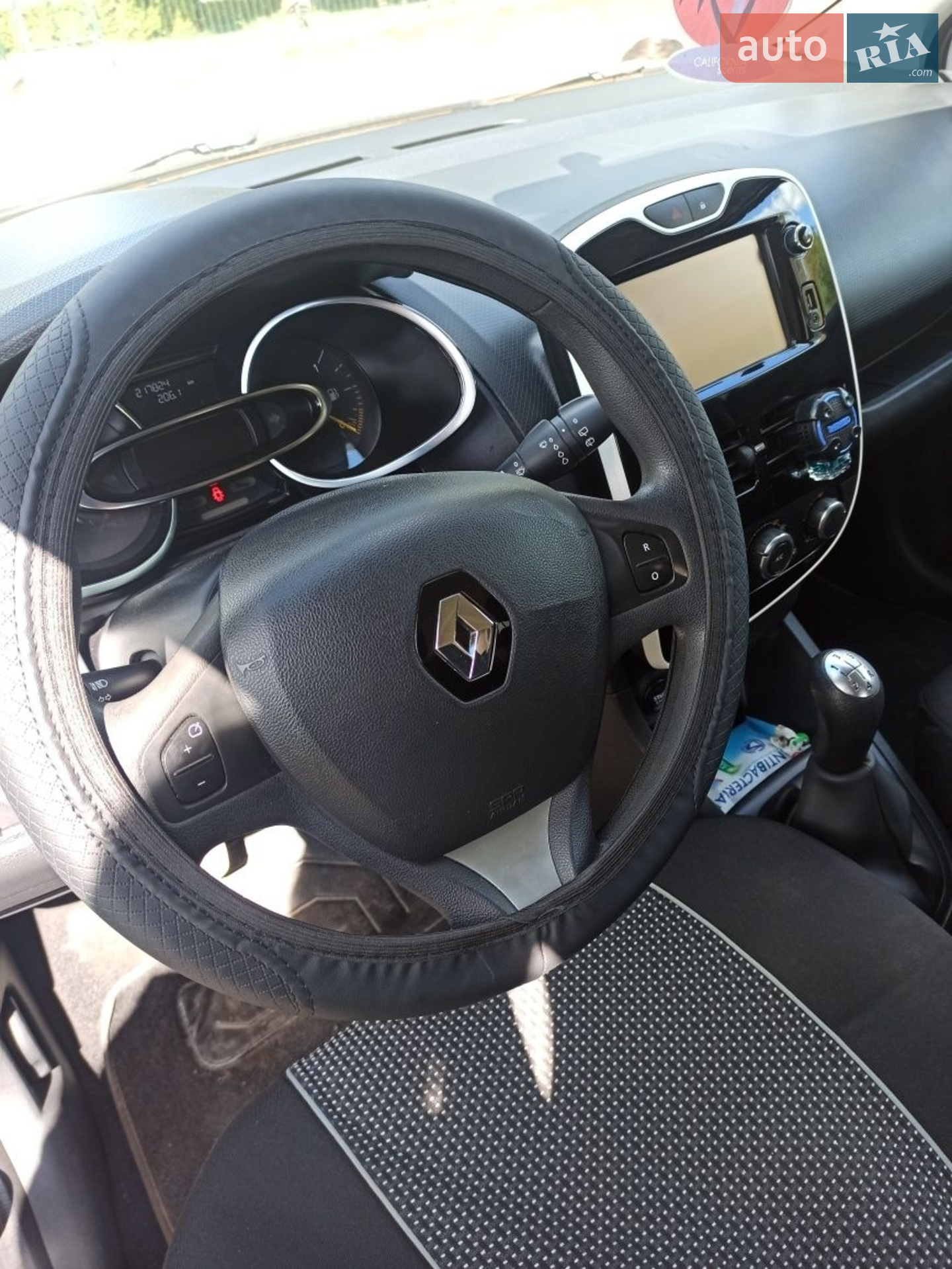 2015 Renault Clio - мініатюра 9
