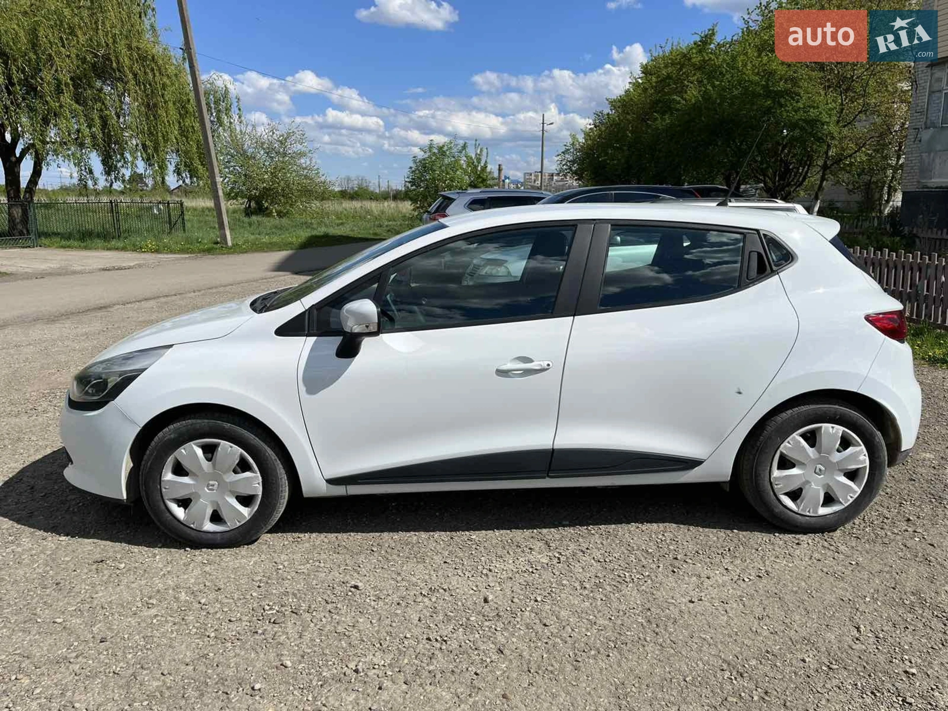 2015 Renault Clio - мініатюра 33