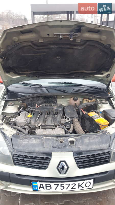 Хэтчбек Renault Clio 2003 в Ильинцах фото 2 Хэтчбек Renault Clio 2003 в Ильинцах