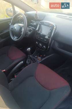 Хетчбек Renault Clio 2013 в 