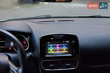 Универсал Renault Clio 2016 в 