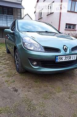 Хетчбек Renault Clio 2007 в Кам'янці-Бузькій