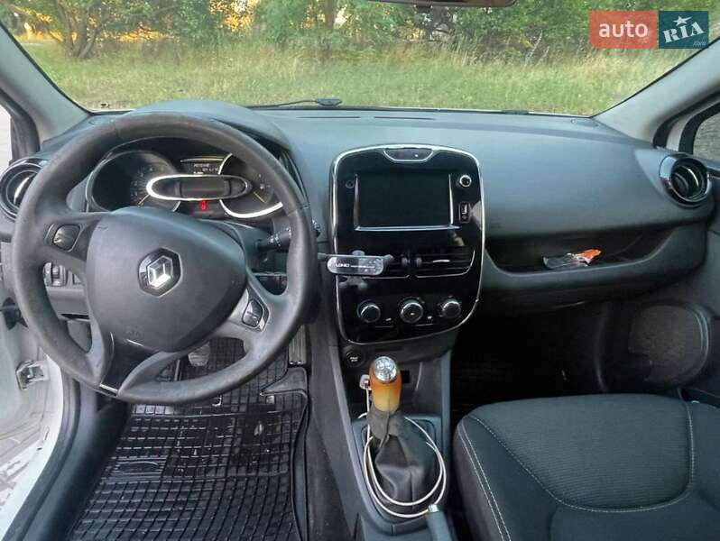 Хэтчбек Renault Clio 2013 в Днепре