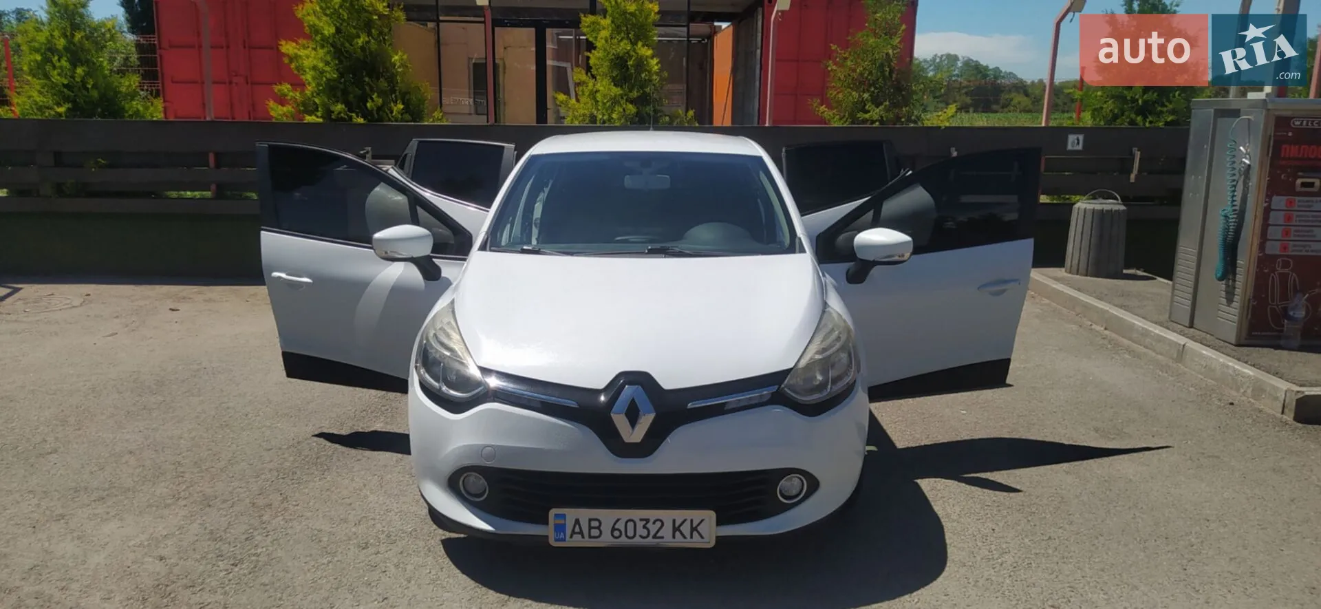 2014 Renault Clio - мініатюра 8