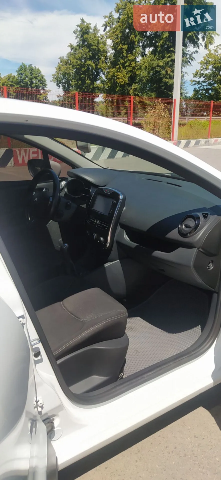 2014 Renault Clio - мініатюра 13