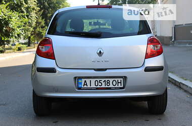 Хэтчбек Renault Clio 2009 в Киеве