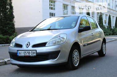 Хэтчбек Renault Clio 2009 в Киеве