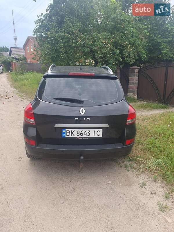 Универсал Renault Clio 2009 в Олевске