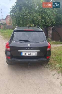 Универсал Renault Clio 2009 в Олевске