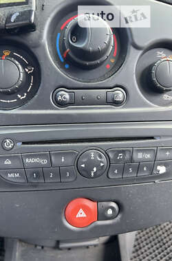 Универсал Renault Clio 2011 в 