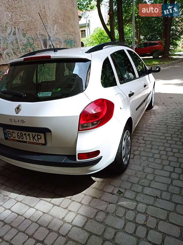 Универсал Renault Clio 2009 в Львове