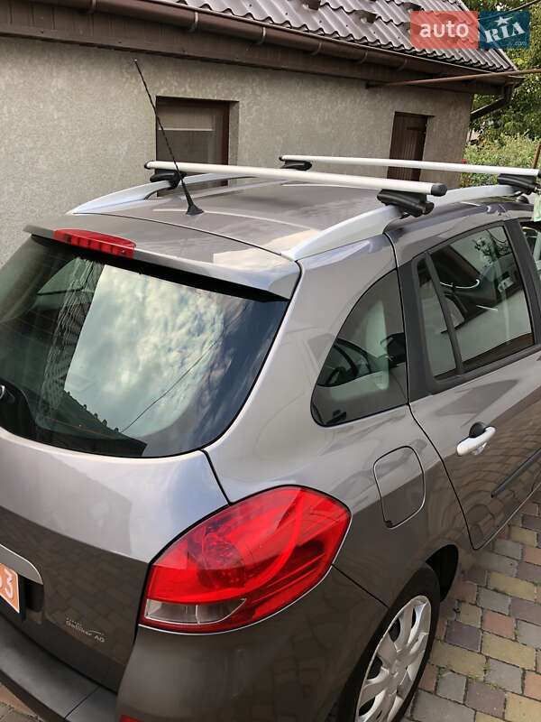 Универсал Renault Clio 2009 в Дубно фото 24 Универсал Renault Clio 2009 в Дубно