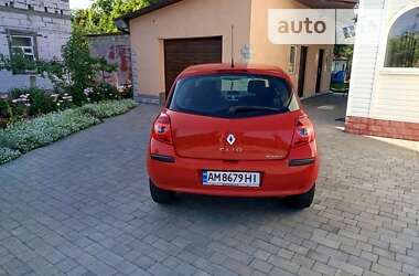 Хетчбек Renault Clio 2006 в Києві