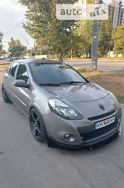 Хэтчбек Renault Clio 2012 в Харькове