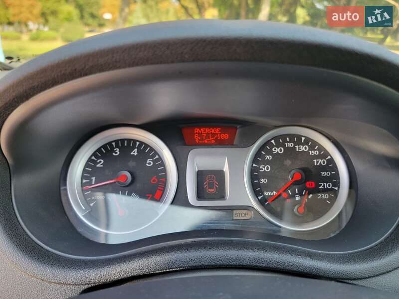 Універсал Renault Clio 2011 в Луцьку