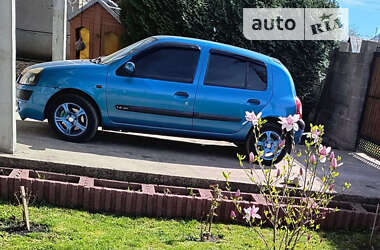 Хэтчбек Renault Clio 2001 в Городенке