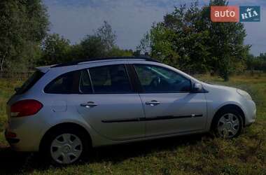 Универсал Renault Clio 2011 в 