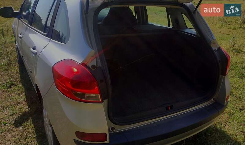 Универсал Renault Clio 2011 в Горишних Плавнях