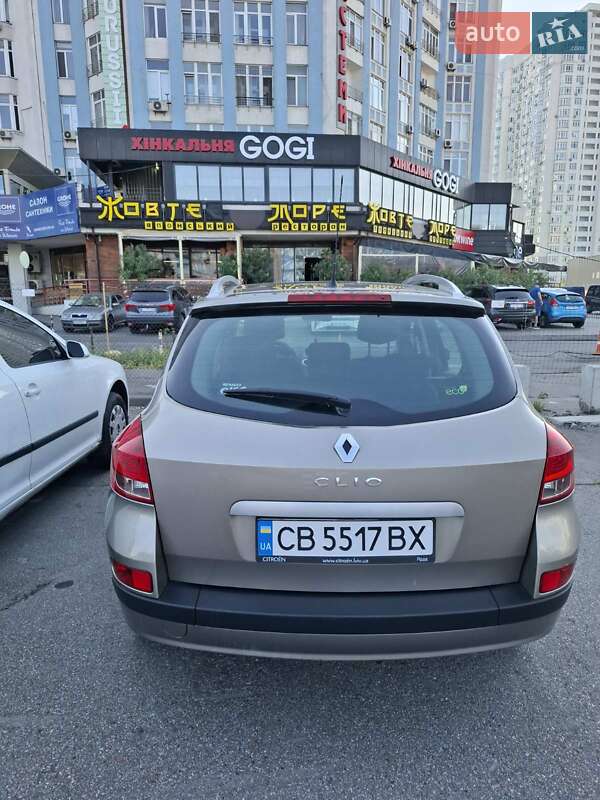 Хэтчбек Renault Clio 2008 в Киеве