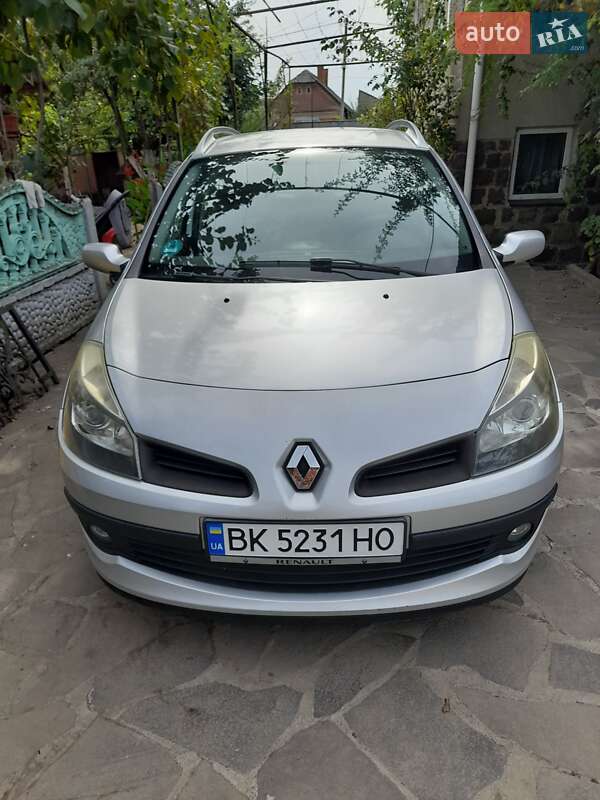 Универсал Renault Clio 2008 в Ровно