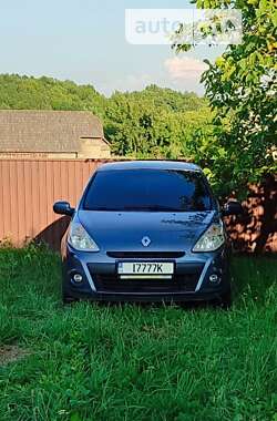 Хетчбек Renault Clio 2011 в Чернівцях