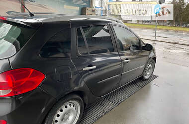 Универсал Renault Clio 2010 в 