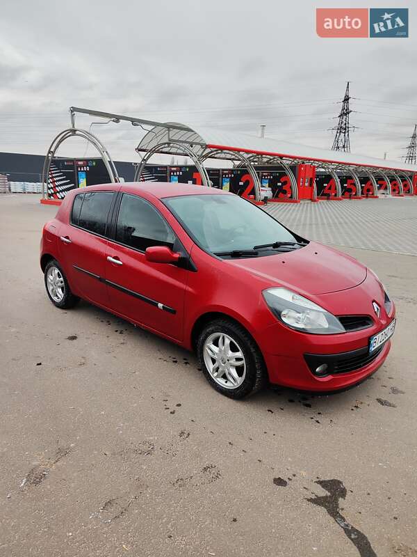 Хэтчбек Renault Clio 2009 в Полтаве